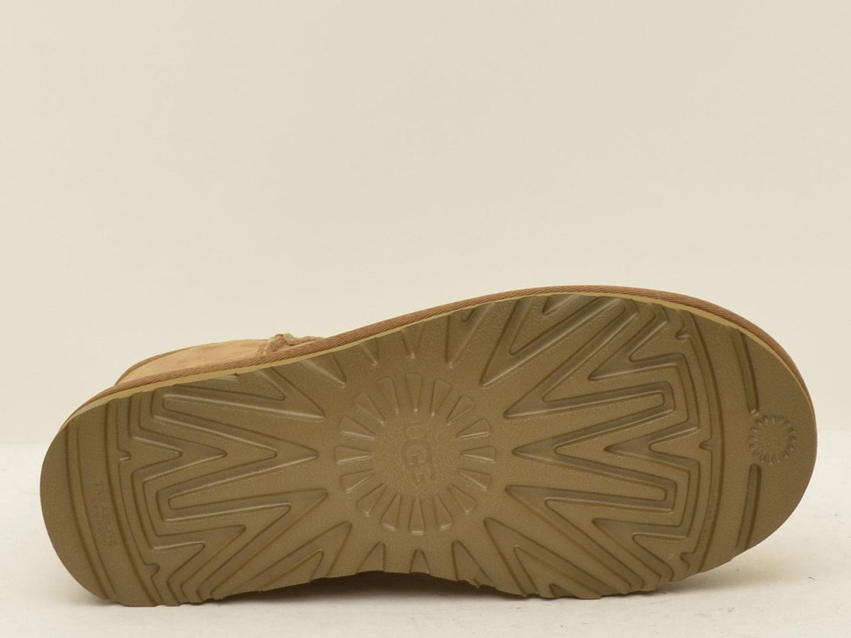  UGSCLMCN1016222W. CHESNUT Ugg 