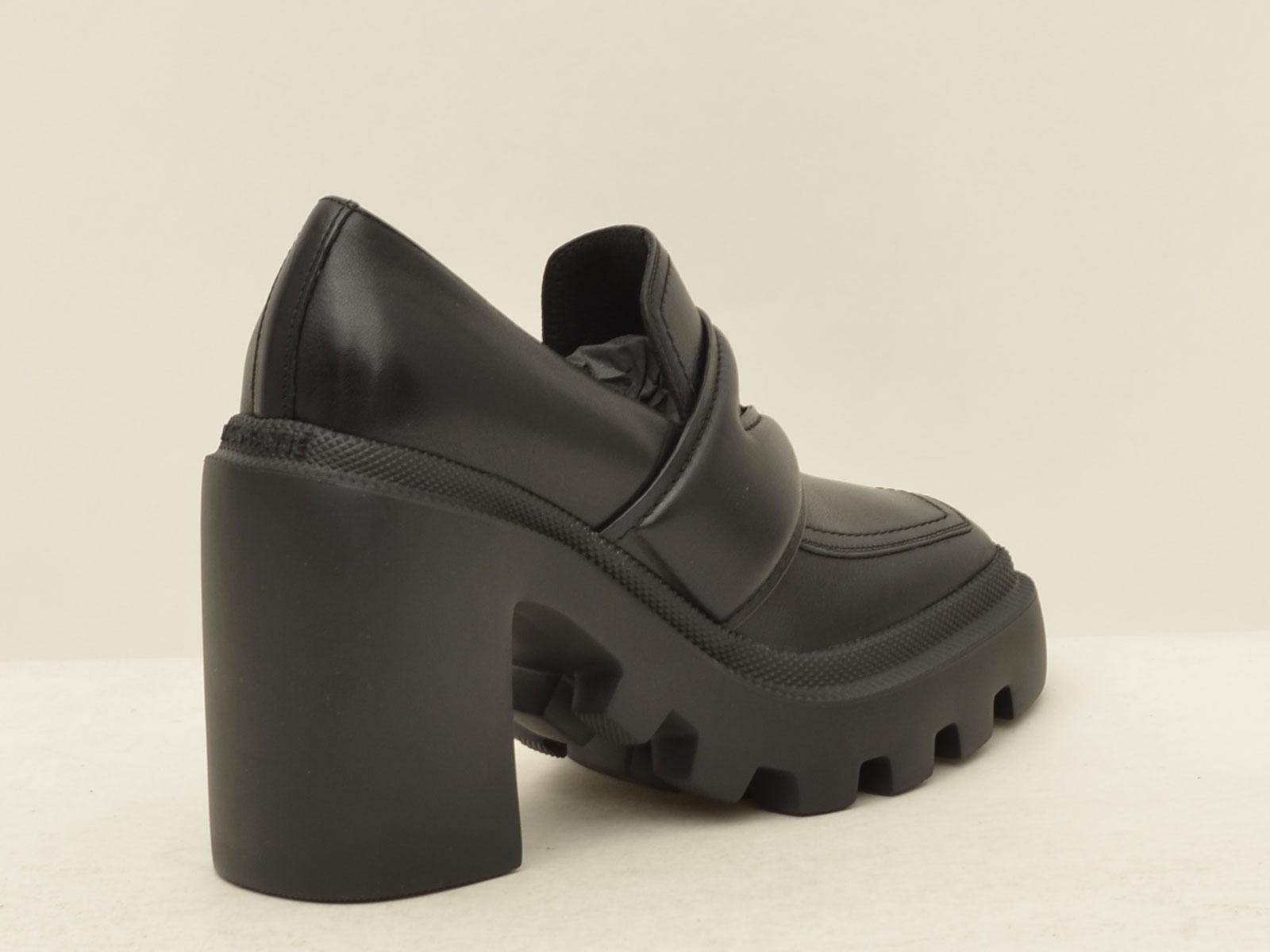  1B5018D-B08B0701 BLACK VIC MATIE' 