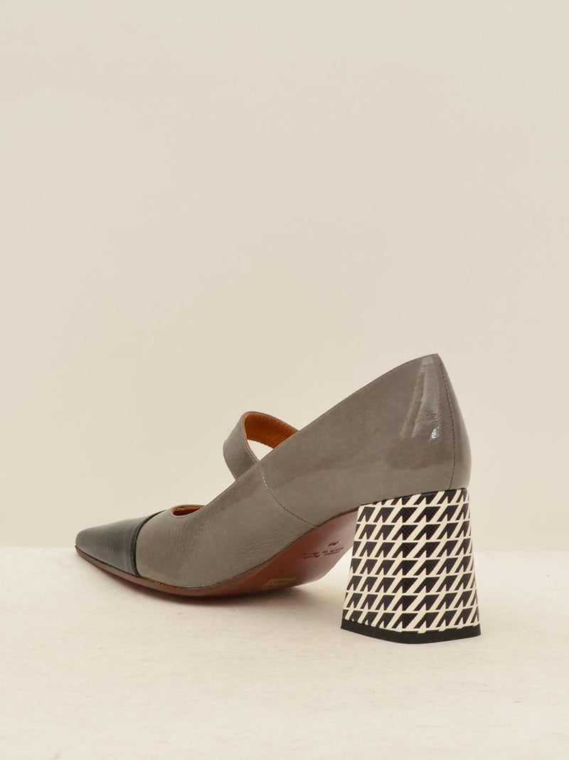 AUZA GRIGIO\NERO CHIE MIHARA 