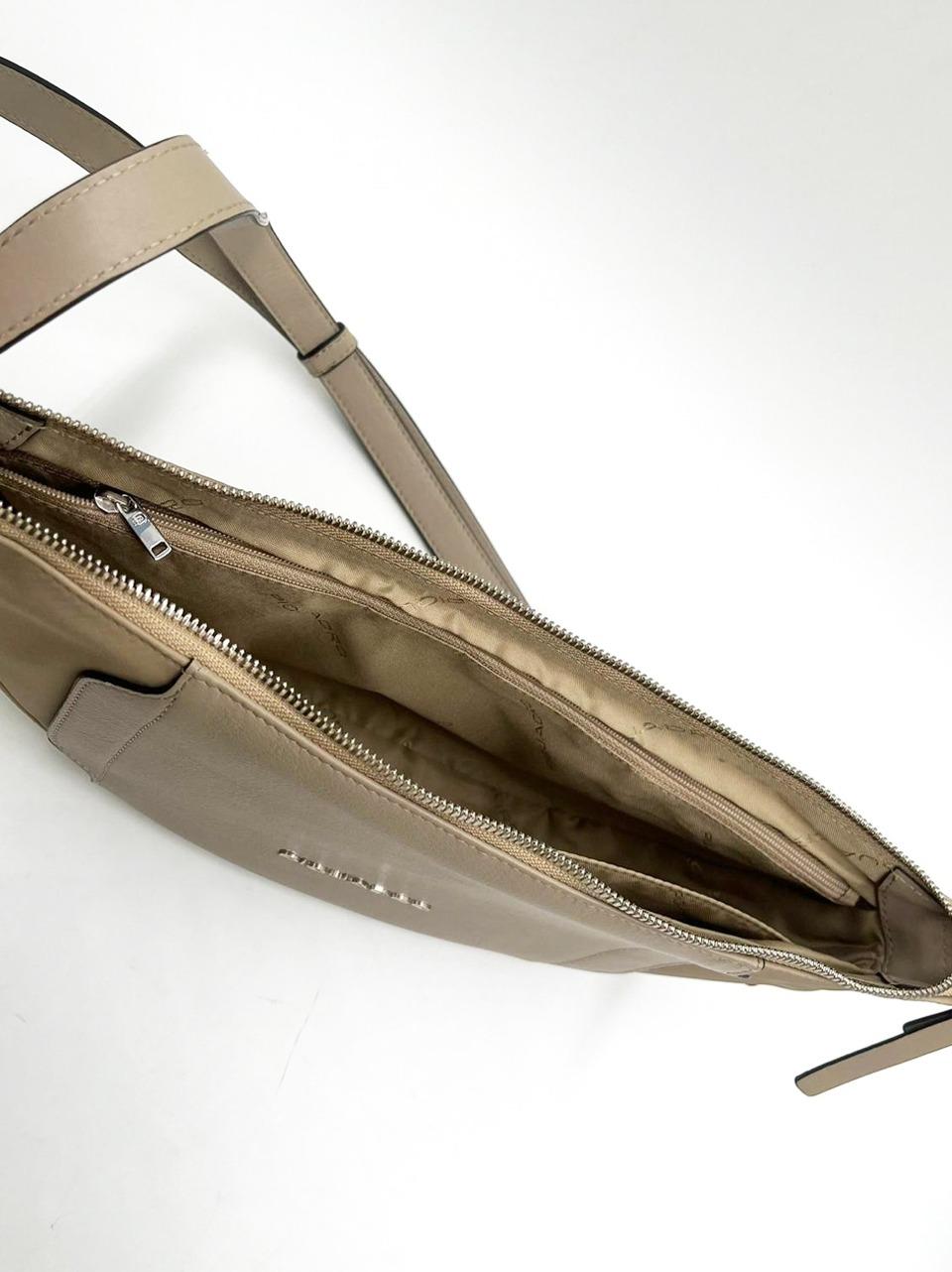 borsa mezzaluna CA6855W92T BEIGE PIQUADRO 