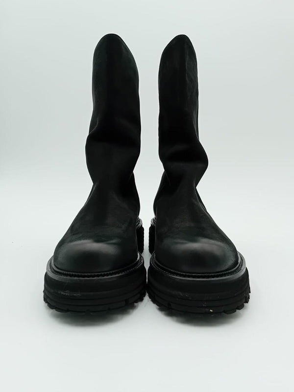 stivaletto con zip posteriore 3270 NERO MAT:20 