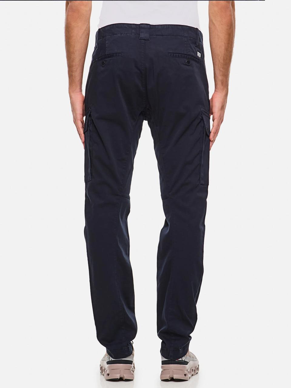  18CMPA056A 005694C 88 C.P COMPANY 