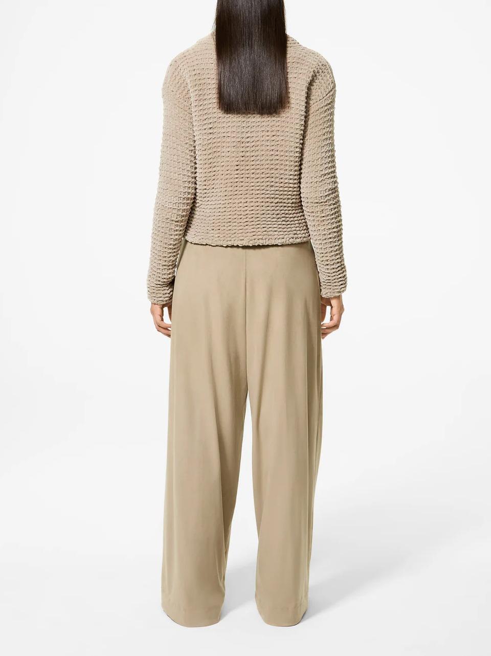 cinemat turtle neck W25659 87 RRD 