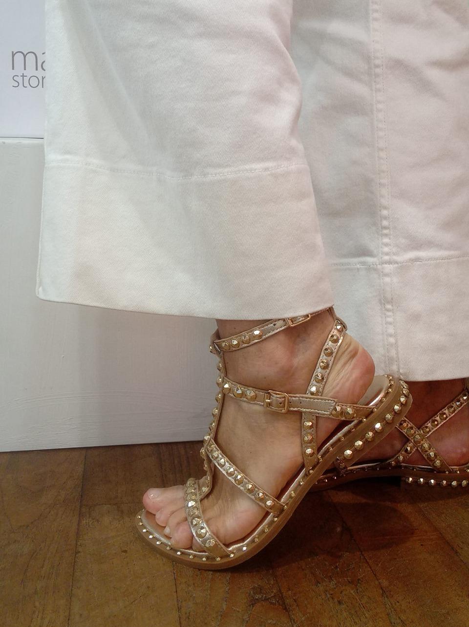 sandalo flat precious con borchie PRECIOUS ORO ASH 