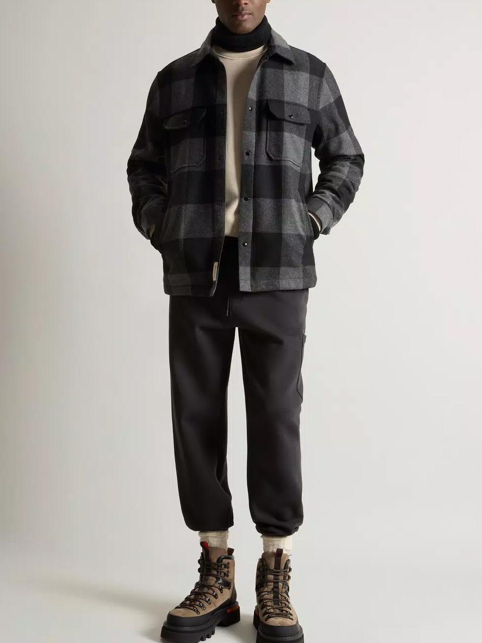  OS0159 1084 WOOLRICH 
