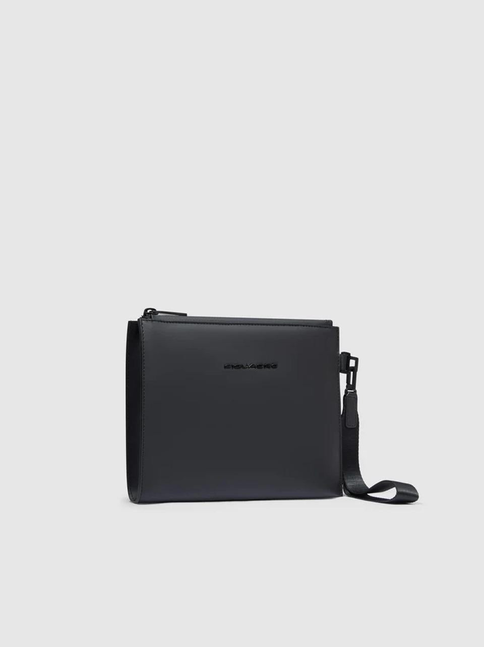 pochette media AC6833C2OW NERO PIQUADRO 