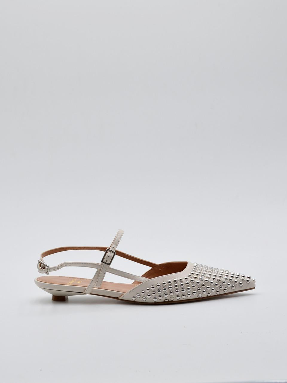 chenel borchiato tacco 10 mm 2564 MILK CHANTAL 