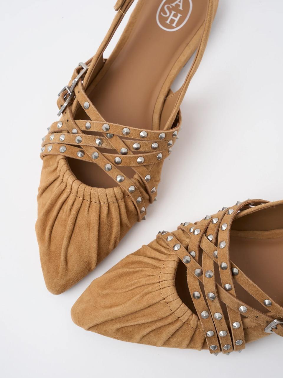 chanel flat con borchiette BIANCA MOCCA MOU ASH 