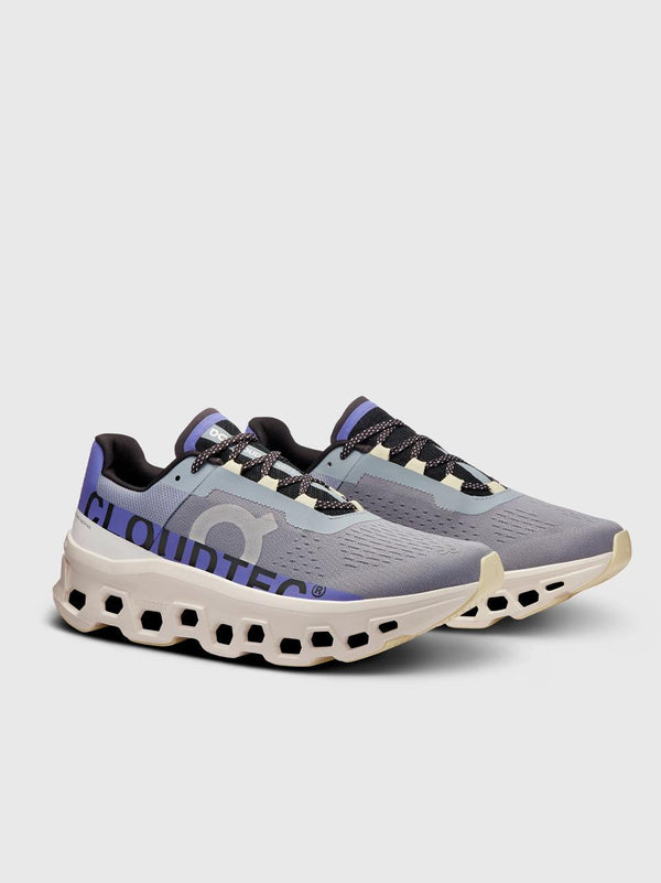  CLOUMONSTER 61.97787 MIST BLUE BARRY on 