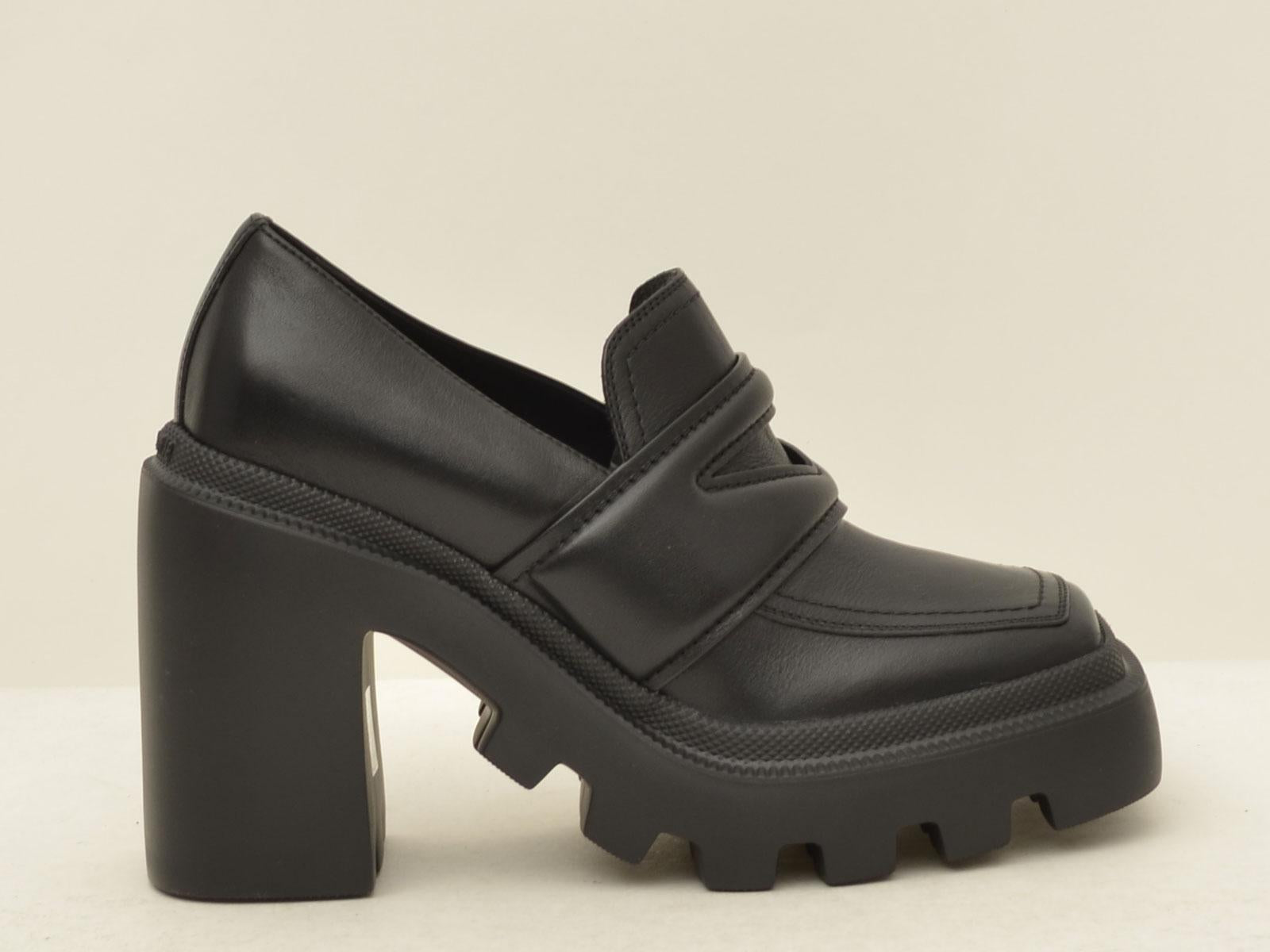  1B5018D-B08B0701 BLACK VIC MATIE' 