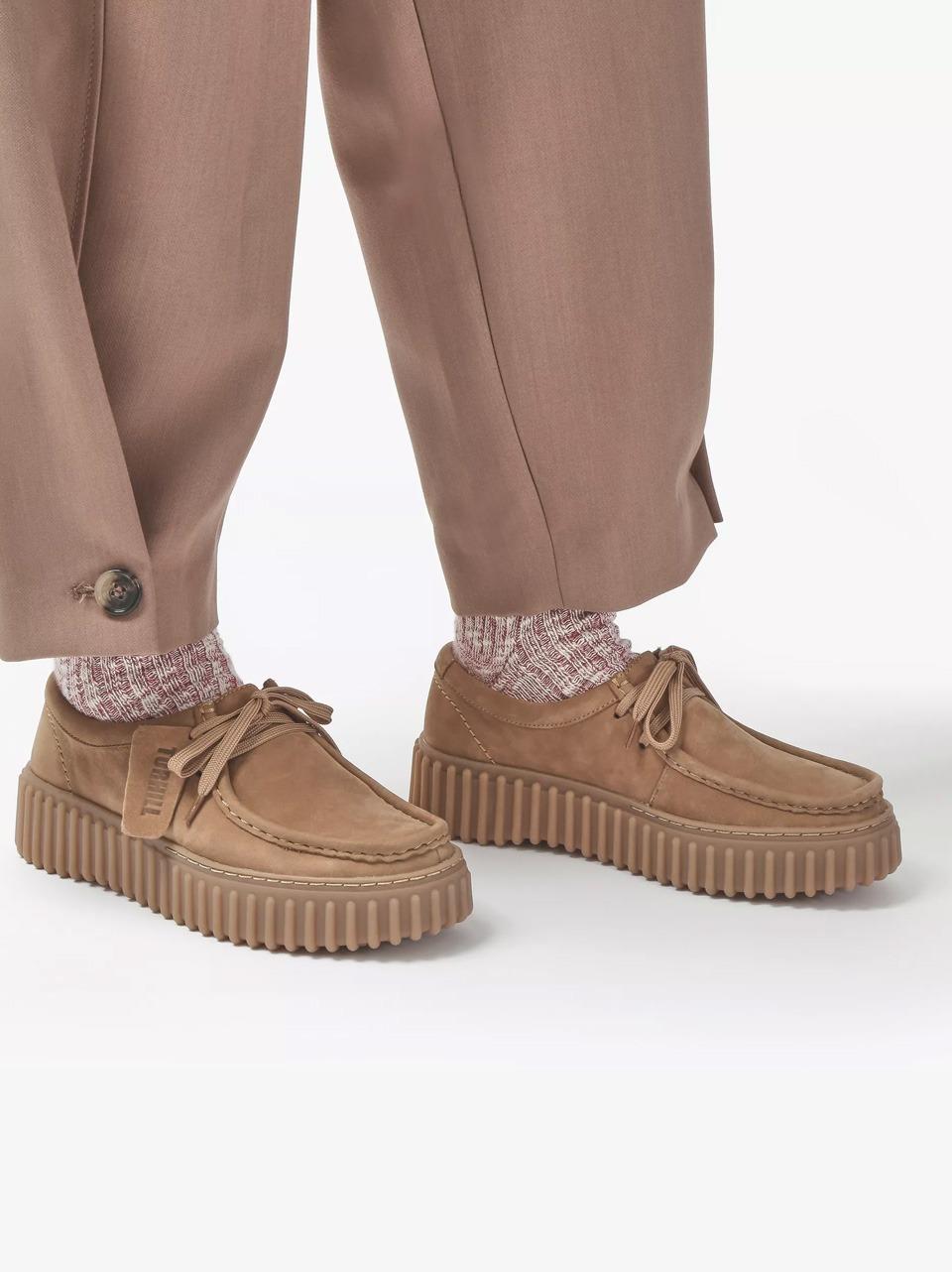 derby TORHILL BEE LGHT TAN Clarks 