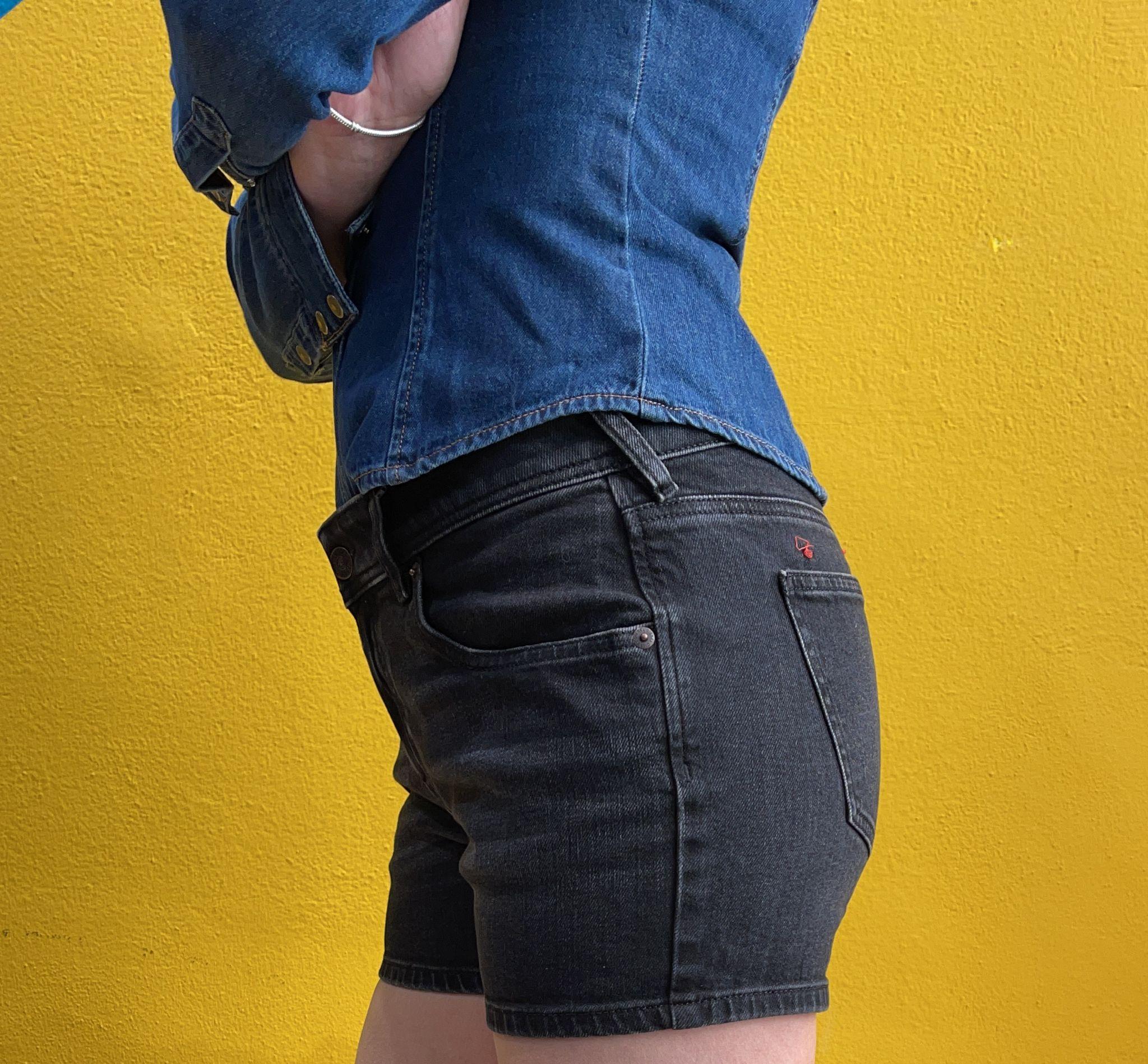  DE LYLA A04913 09B90 DIESEL 