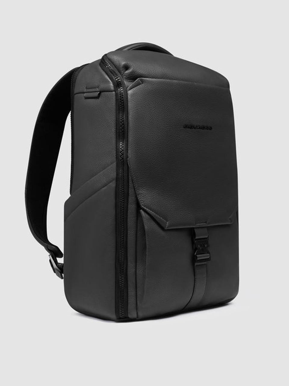 zaino tan 15,6 grande lavoro\viaggio CA6611S135 NERO PIQUADRO 